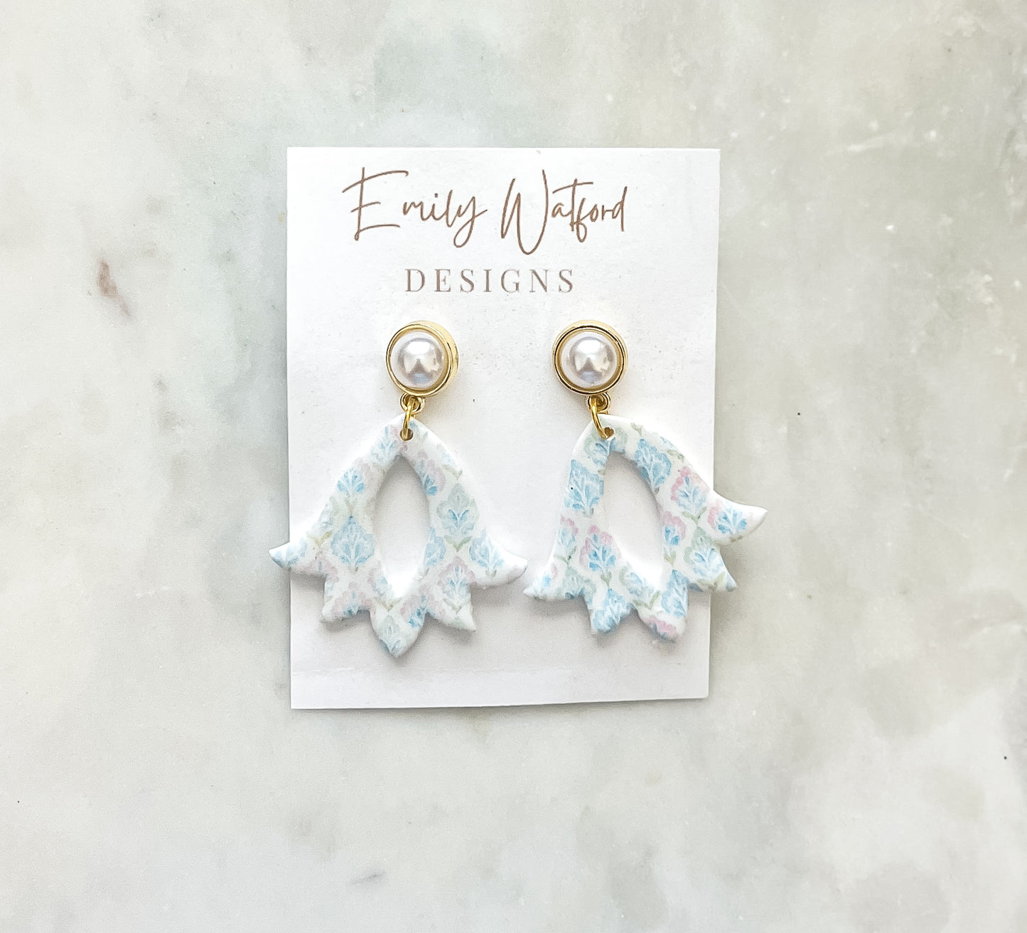 Grandmillenial Flower Pearl