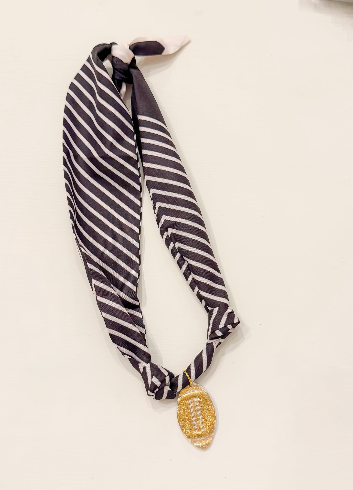 Black and white scarf w football