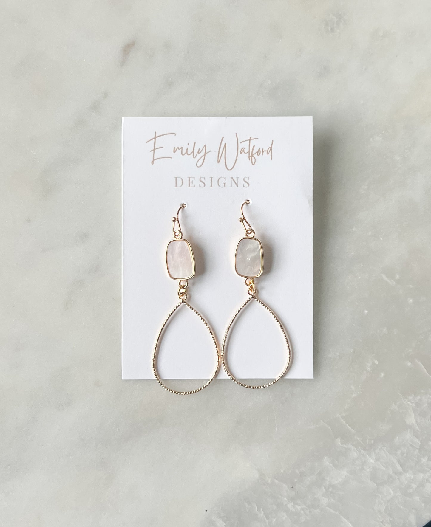 Stone Oval Dangle