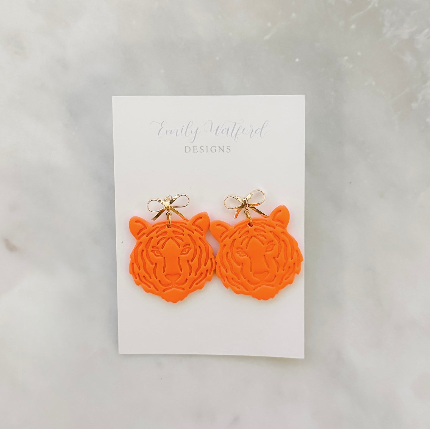 Tiger Bow Dangle
