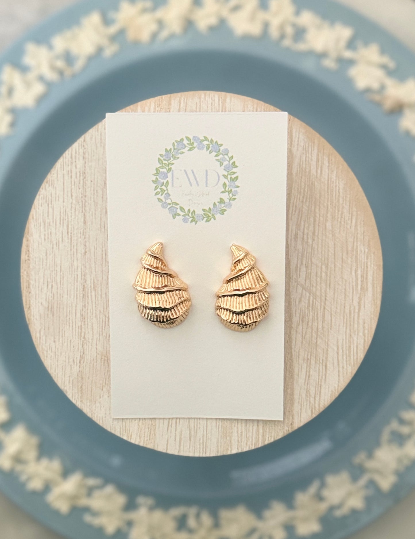 Conch Shell Studs