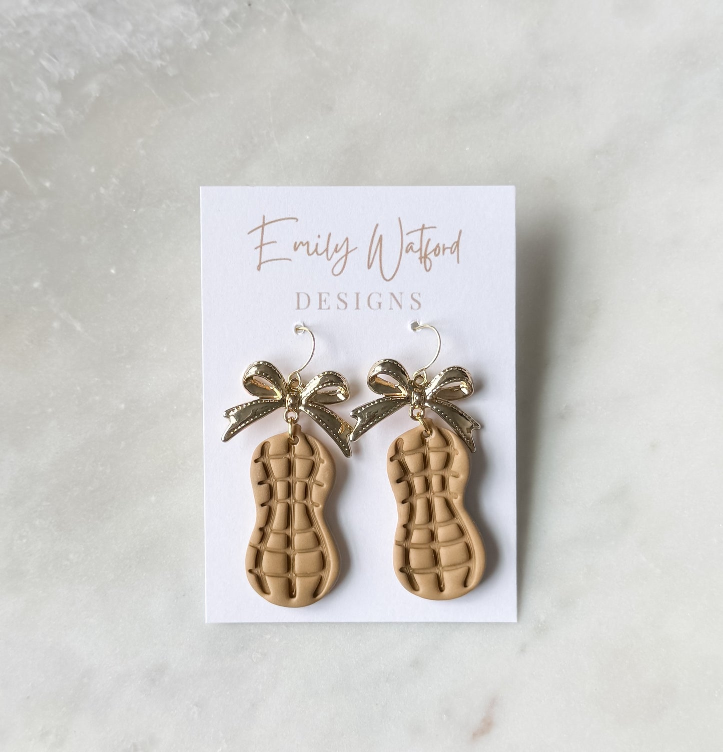 Large Peanut Bow Hook
