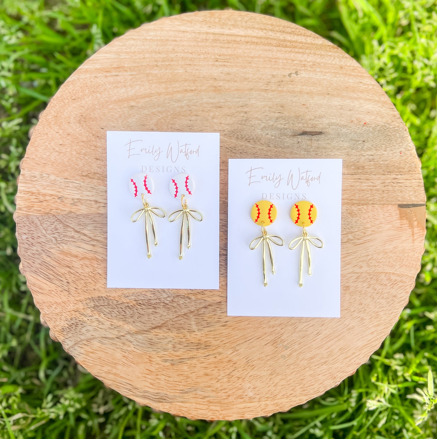 Ball Bow Dangle (Small)