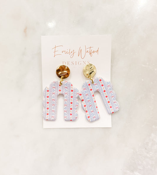 Teacher print scallop arch