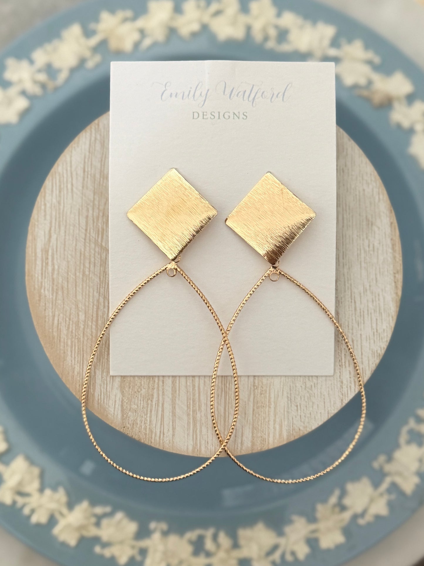 Large Gold Dangle