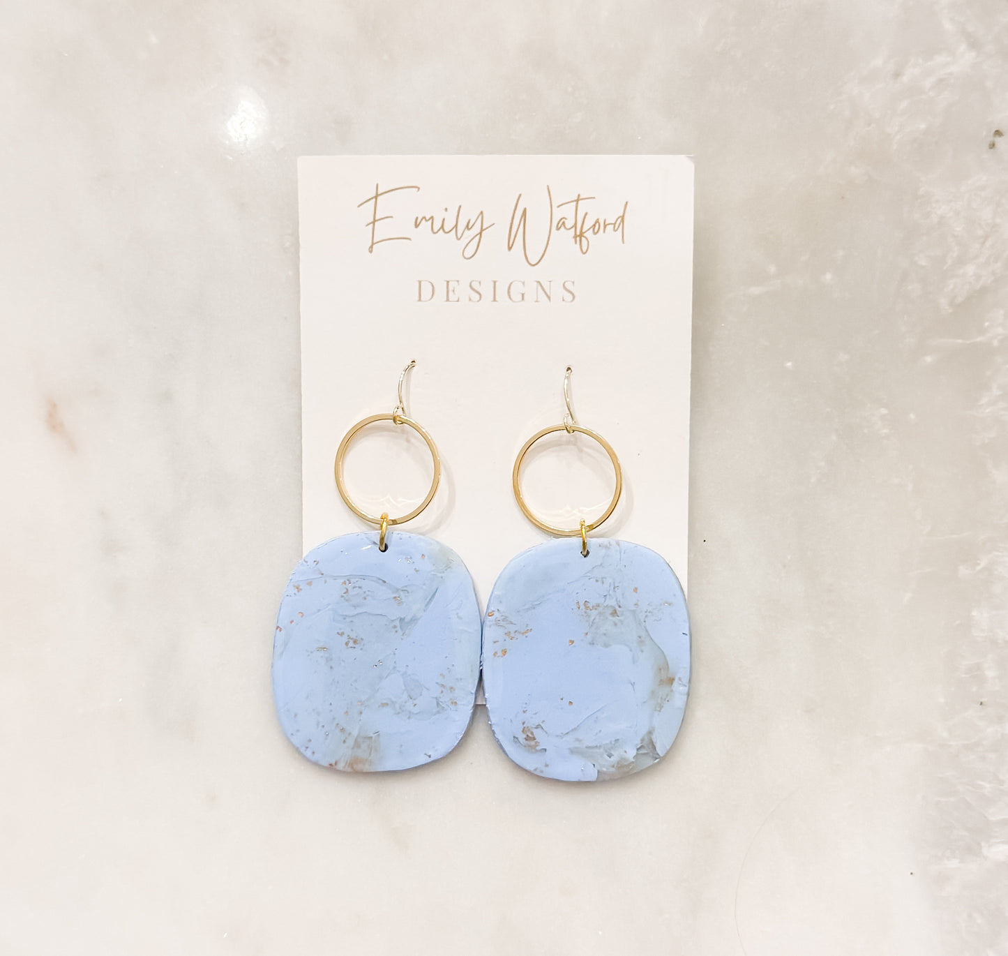 Blow oval hook dangle