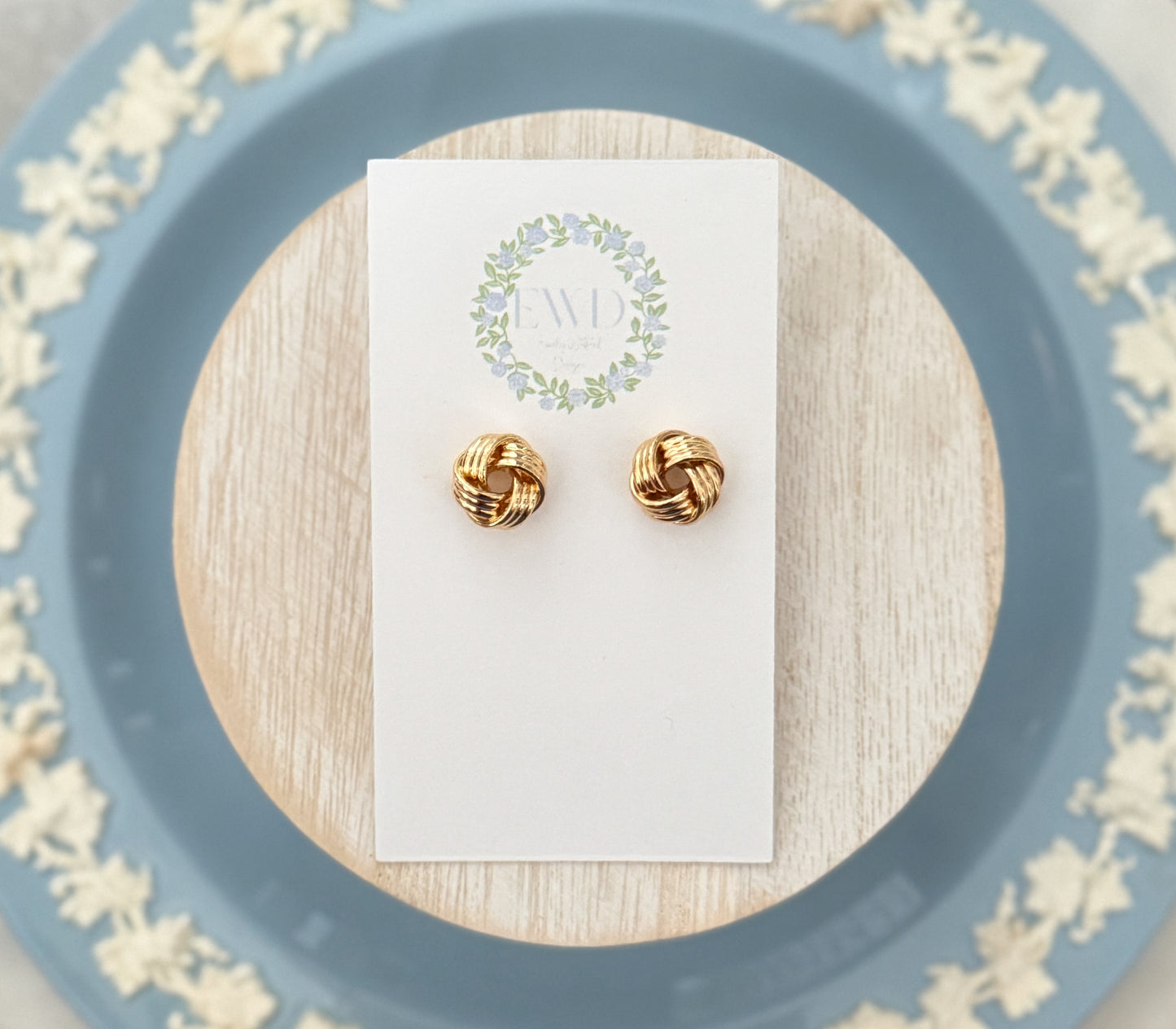 Gold Rope Knot Studs