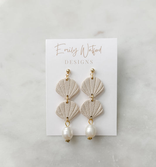 Shell Pearl Dangle