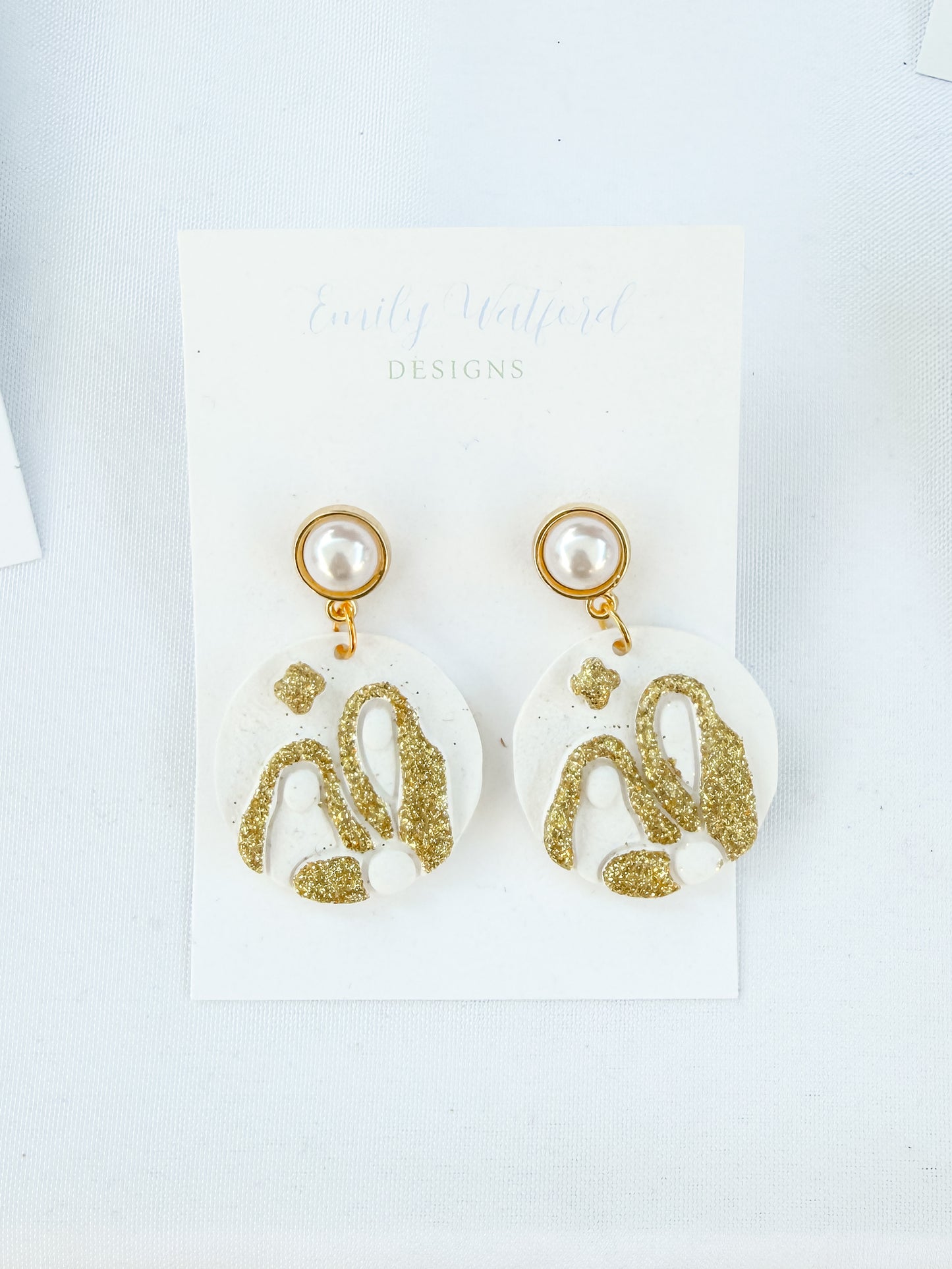 White Nativity Circle