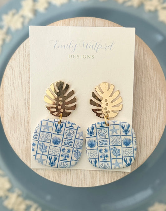 Coastal Print Palm Dangle